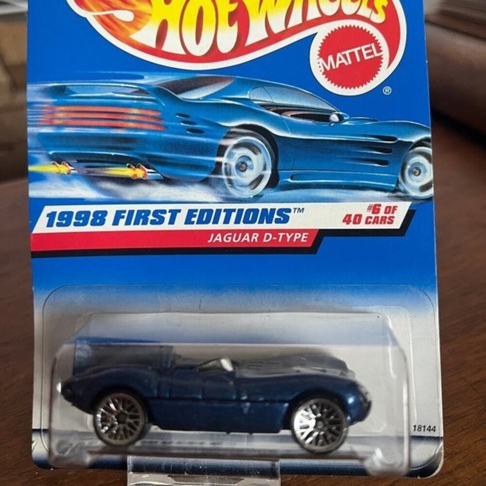 Vintage Hot Wheels 1998 First Editions  #6 Jaguar D-TYPE